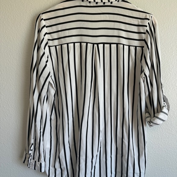 Milk & Honey Black and White Striped Button Down Shirt - Picture 7 of 9